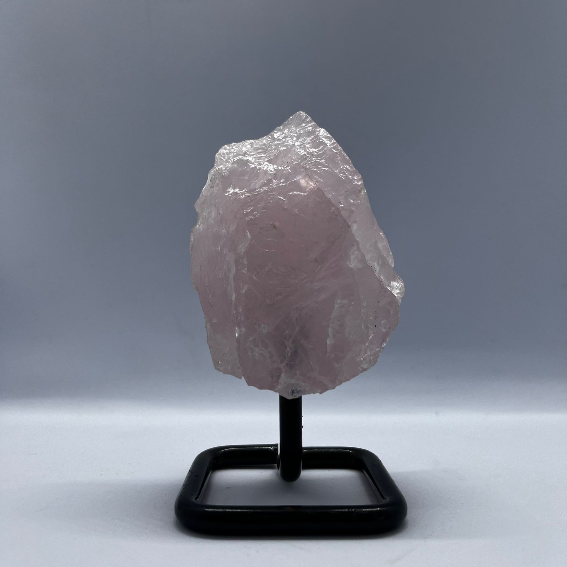 STANDLI PEMBE KUVARS DOĞAL TAŞ 280GR